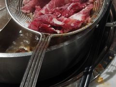 -潮牛宴·鲜牛肉自助火锅烤肉(龙岩新罗万达店)