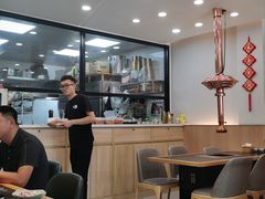 -臻牛烤肉