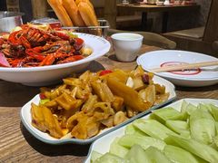 -叶派龙虾•招牌香辣蟹·海鲜(中海国际店)