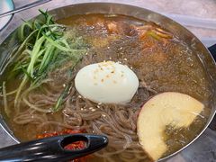 -屋里家延边朝鲜族冷面(梅林3店)