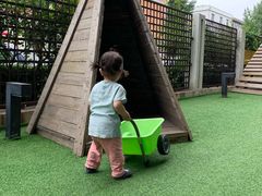 -乐融婴幼儿成长中心(四季青校区)