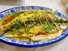 清蒸白水鱼-邱记私房菜·十八年本地菜