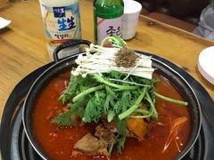 -喇喇排骨火锅·传统韩式脊骨汤(望京西园总店)