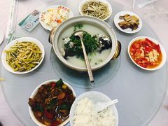 -天乐农家鱼头王(天目湖店)
