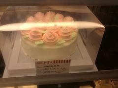 -红宝石·鲜奶小方·海派西点房(丰庄店)