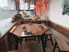 -包整·丝娃娃(一览甲秀楼风景店)