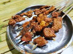 烤牦牛肉串-大胡子烤羊肉清真(天海夜市总店)