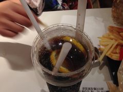 -麦当劳(国家体育场南路店)