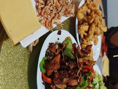 -美顺香食府鱼头老店(雪野湖店)