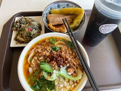 传统猪肉面-东方削面(迎泽街店)