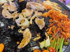 黑胡椒鸡腿肉-豚豚家돈돈가韩国锅盖烤肉(新北万达店)