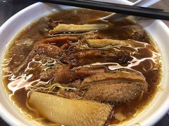 -新记美食(关闸店)