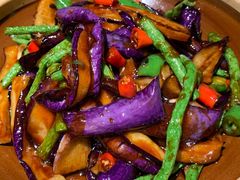 茄子烧豆角-泥糊破店小酒馆·团建聚餐(南京西路店)