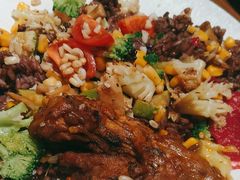 -POKEE VIA&Brunch·维娅(重庆来福士店)