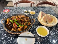 -八两八金·莱芜特色炒鸡(市南漳浦路店)