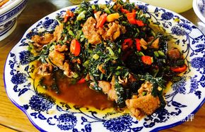 Braised Rabbit with Salted Mustard Greens