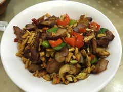 -建辉湖南土菜馆(南大街店)