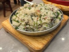 -侬佳蒸菜馆(听潮店)