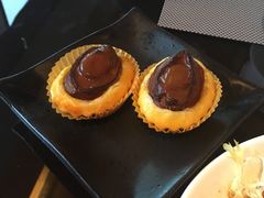 一口鲍鱼酥-夏宫中餐厅(静安香格里拉店)