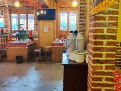 -闯关东东北农家菜(崂山石老人店)