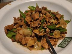 -绿草地·湘菜(酃湖师院店)
