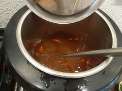 -九玺炉旋转小火锅(柠溪路店)