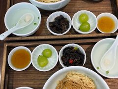 -蟹上黄·蟹黄面·江南糖水(人民广场店)