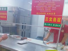 -养牛邓·潮汕牛肉海鲜自助火锅(广州店)