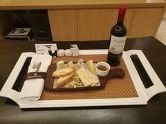 -上海漕河泾万丽酒店