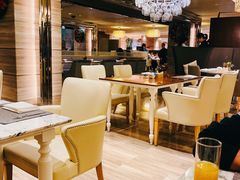 大堂-北京王府井希尔顿酒店·万斯阁西餐厅