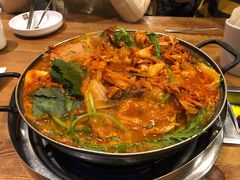-喇喇排骨火锅·传统韩式脊骨汤(望京西园总店)