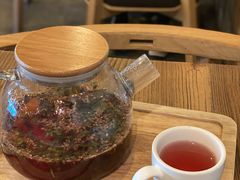 -Common Table · Brunch & Coffee