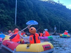 -安吉龙王山峡谷漂流
