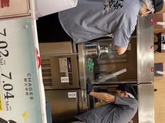 -霸王茶姬(南强街店)