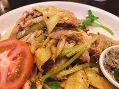越式盐焗麻油鸡-大头虾越式风味餐厅(光明广场店)