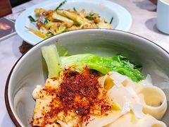 晋南油泼面-杏花堂山西菜馆(壹方城店)
