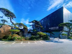 -罗红摄影艺术馆