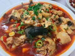 飘香水煮鲶鱼-巴蜀飘香川菜馆(无锡大饭东湖滨路酒吧街店)