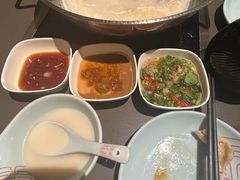-捞王锅物料理(上海世茂广场店)