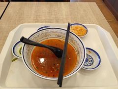 -陇兴楼(西安咸阳国际机场店)