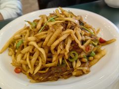 酸萝卜炒粉-老庞家水馅包子馆