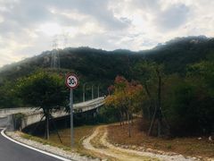 -石峰岩寺