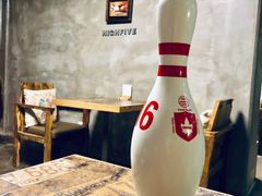 -HIGH FIVE哈福手工汉堡(桂林路店)