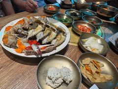 -BHC炸鸡(明洞总店)