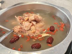 -光头药膳鸡(莱茵小镇店)