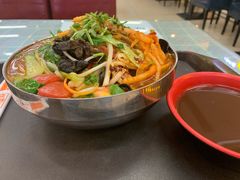 -红鼻子桂林米粉(金唐新光界店)