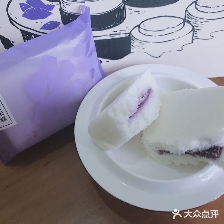 甜度恰好。可，多吃几小包，会稍甜腻了些