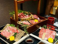 -山川小町·极番烧肉(新地假日广场店)