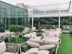 -The ROOF (通盈中心店)