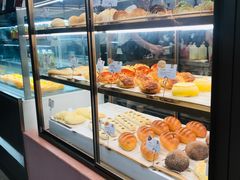 面包甜点陈列柜-奈雪的茶(时代天街店)